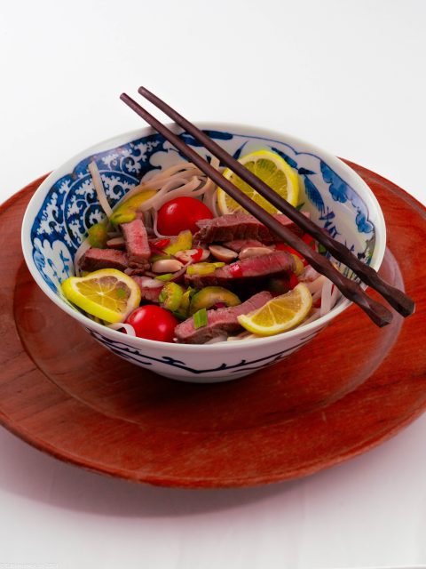 Salade tiède de boeuf façon thaï