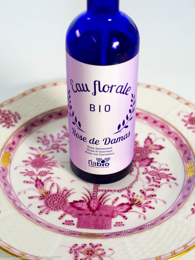 Eau de rose, eau florale bio